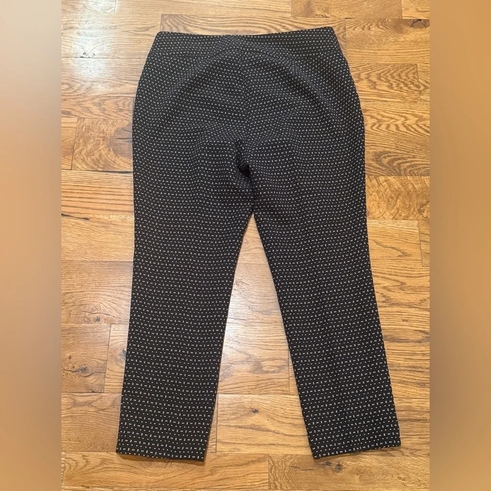 Kasper. Black & White Dash Trouser. Size 12P.